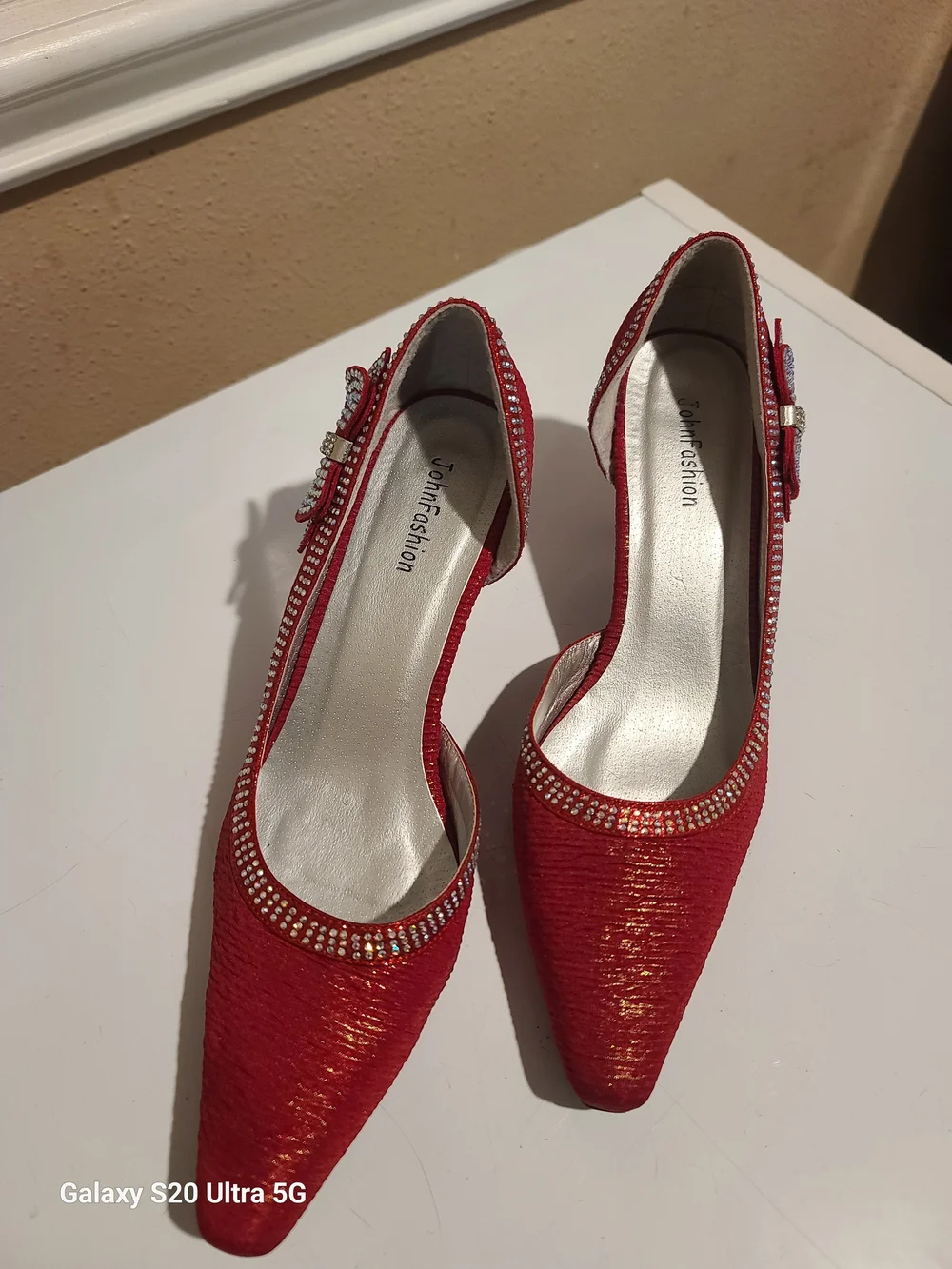 Women's Red Rhinestone Bow Dress Pumps